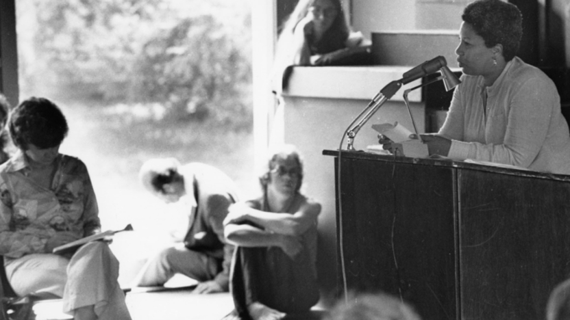Toni Morrison gives a lecture in 1976.
