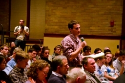 divestment_9895.jpg divestment_9895