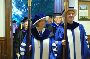 marshals_1597_copy2.jpg LS faculty marshals