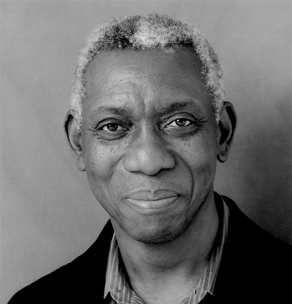Komunyakaa_Headshot_Crampton+copy_0.jpg