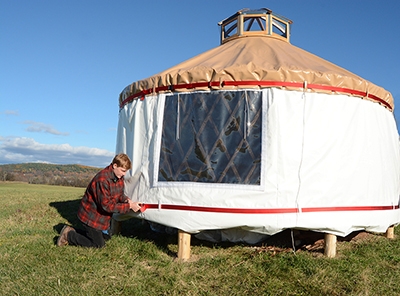 Yurt2.jpg Yurt2.jpg