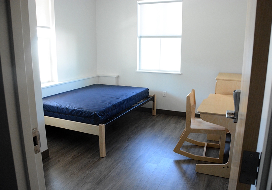 bedroom_0.jpg