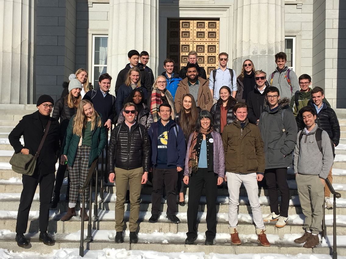 campaigns_class_statehouse_steps.jpg