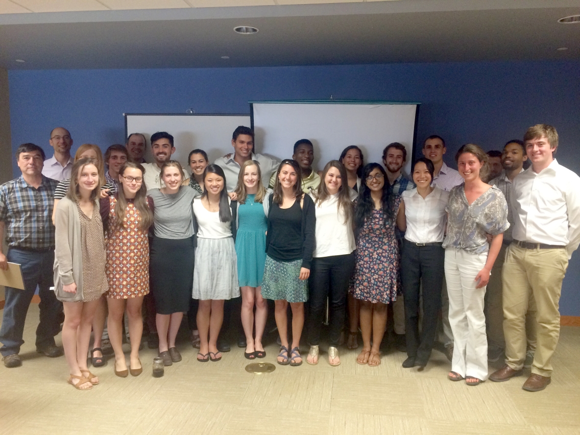 es_seminar_group.jpeg es_seminar_group.jpeg