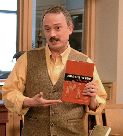 fitzsimmons_authors16_news+%281%29.jpg fitzsimmons_authors16_news (1).jpg