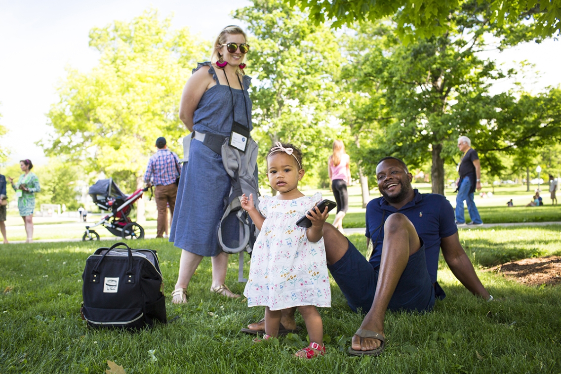 reunion_18_family_lawn.jpg