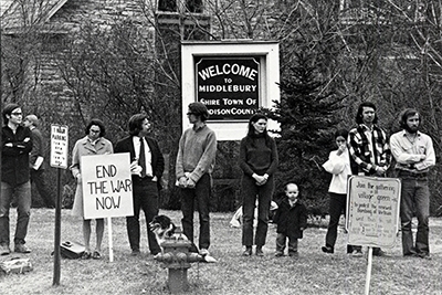 strike_2-1968-400.jpg strike_2-1968-400