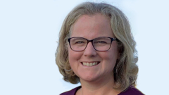 Headshot of Julia Ferrante