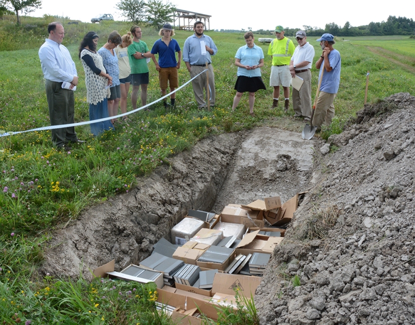 book_burial_3076.jpg