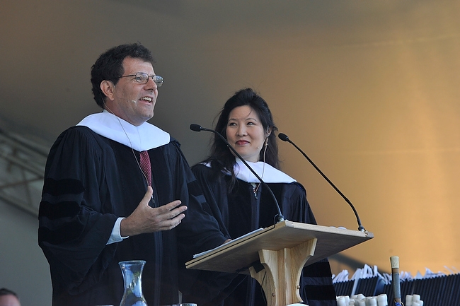 commencement 2010: kristof, wudunn