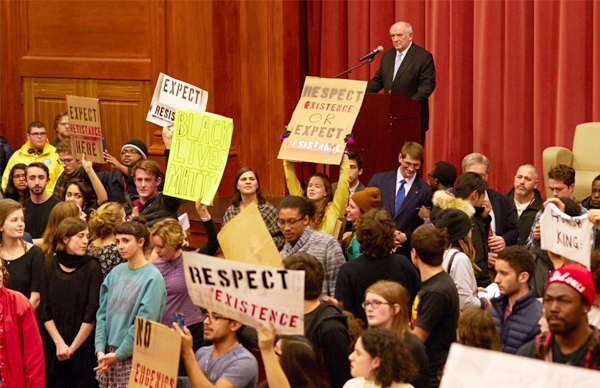 murray_protest_feature_photo.jpg