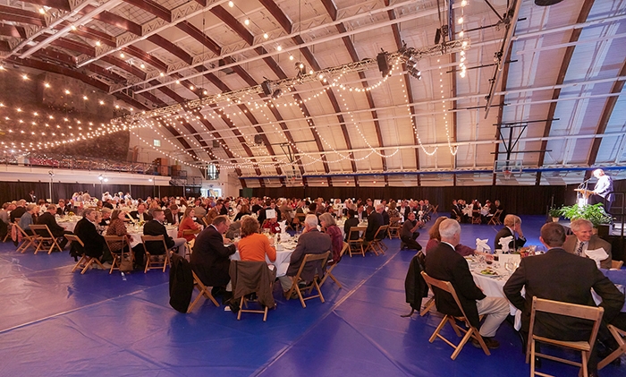 Hall_tables_700.jpg Hall_tables_700.jpg