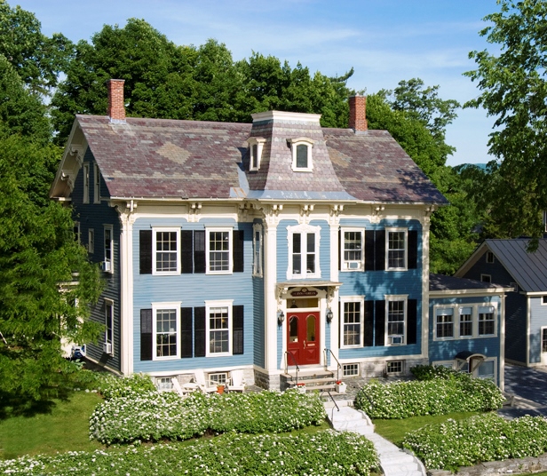 inn_on_green.jpeg