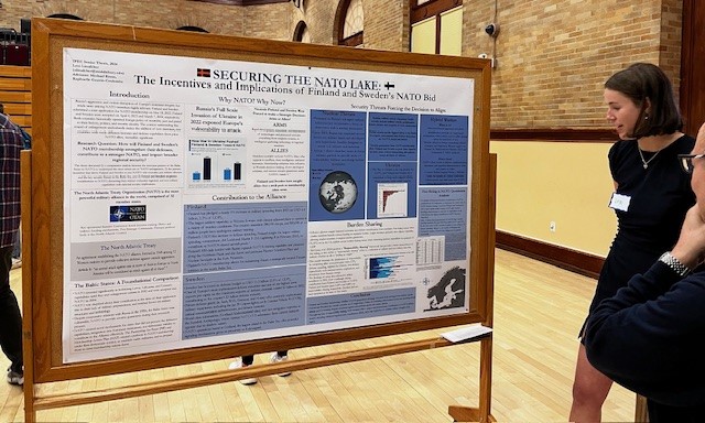 Lexi Linafelter '2024 IP&E Thesis poster presentation