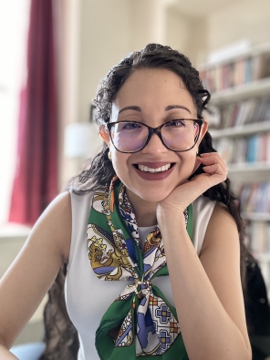 Profile of Elsa Mendoza