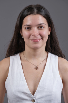 Profile of Odette Castillo, '27