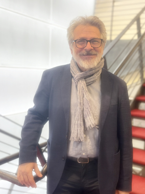 Profile of Pieter Broucke