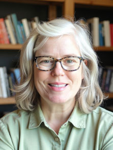 Profile of Kim Cronise