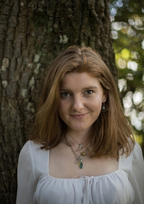 Headshot of Elsa Marrian