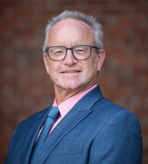 head shot of Todd Canedy