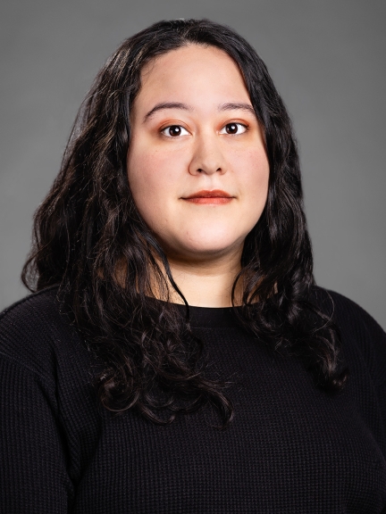 Head shot of Alicia Nuñez