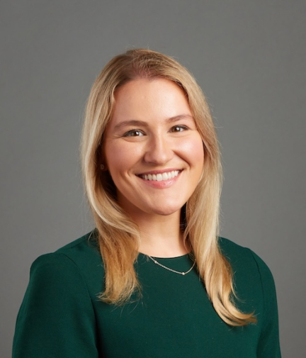 headshot of mikaela taylor