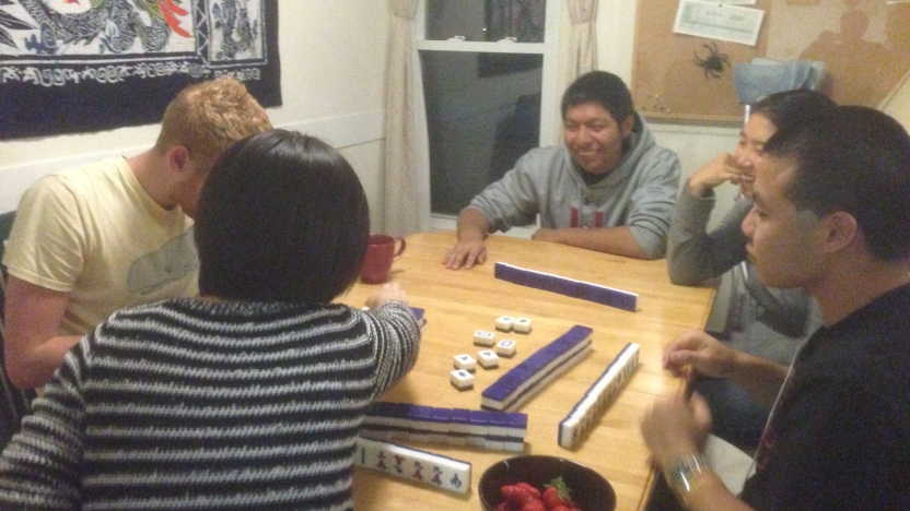 Playing Majiang.