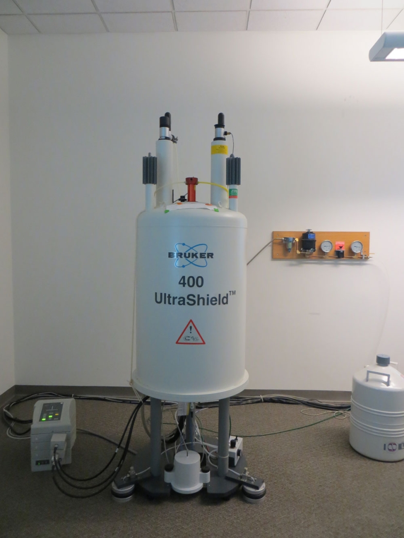 Bruker-AVANCE-400-MHz-NMR-with-Temperature-BBI