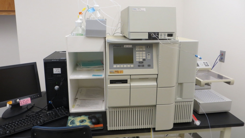 Waters HPLC with Photodiode Array Detector