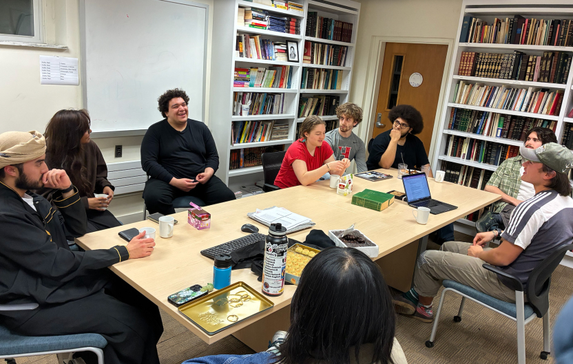 ARBC500 leads a discussion about Quranic Arabic