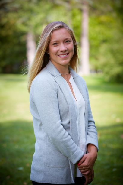 Photo of Julia Sinton