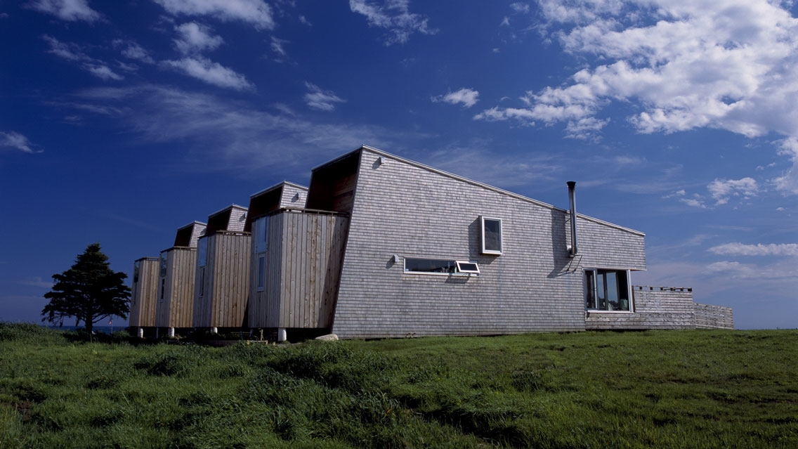 Shobac Cottages designed by Cameron Visiting Architect Brian MacKay-Lyons Photo