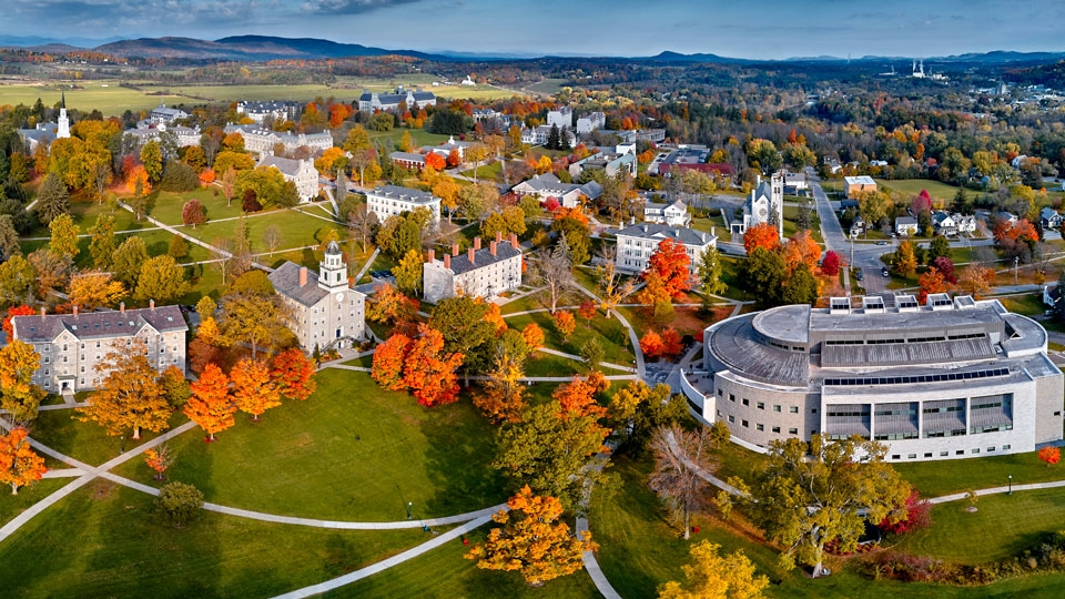 Birds eye view of the Middlebury campus in Fall.