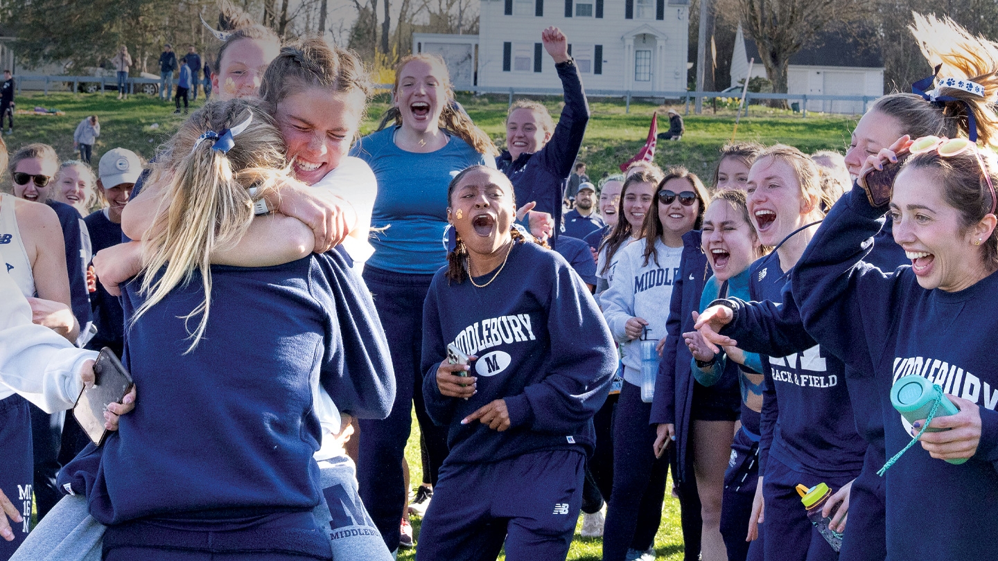 The Middlebury Women's Track team celebrates their 2022 NESCAC results