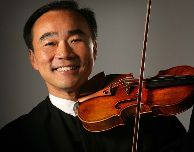 Violinist Cho-Liang Lin, headshot