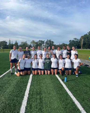 women's club soccer team