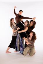 5 Dancers