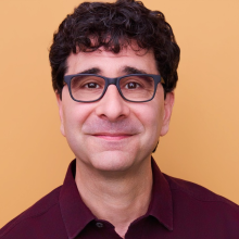 Headshot of John Cariani