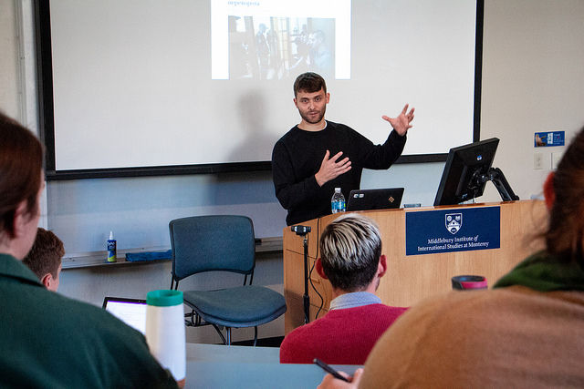 Krasilshchik speaking with students at his lecture on October 23rd.