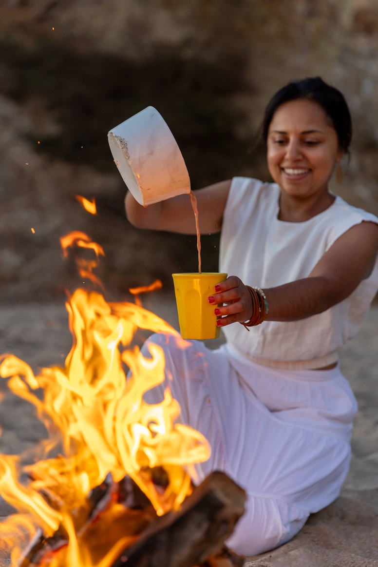 pouring chai