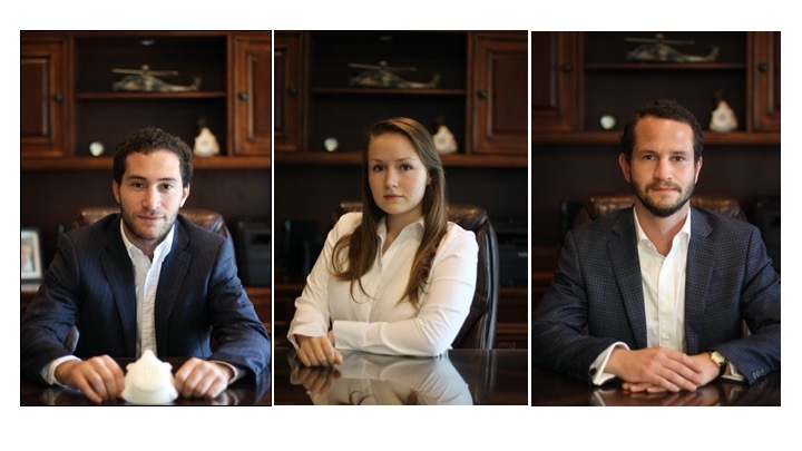 Team of students who are printing protective masks