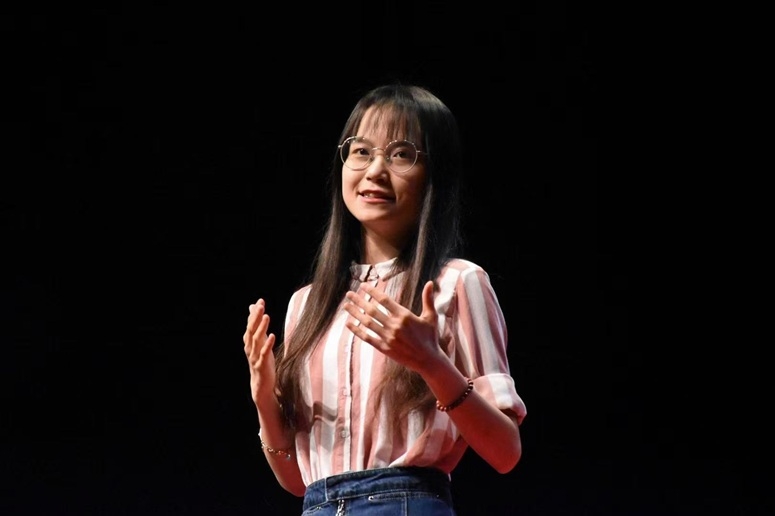 Lu, Yiqing