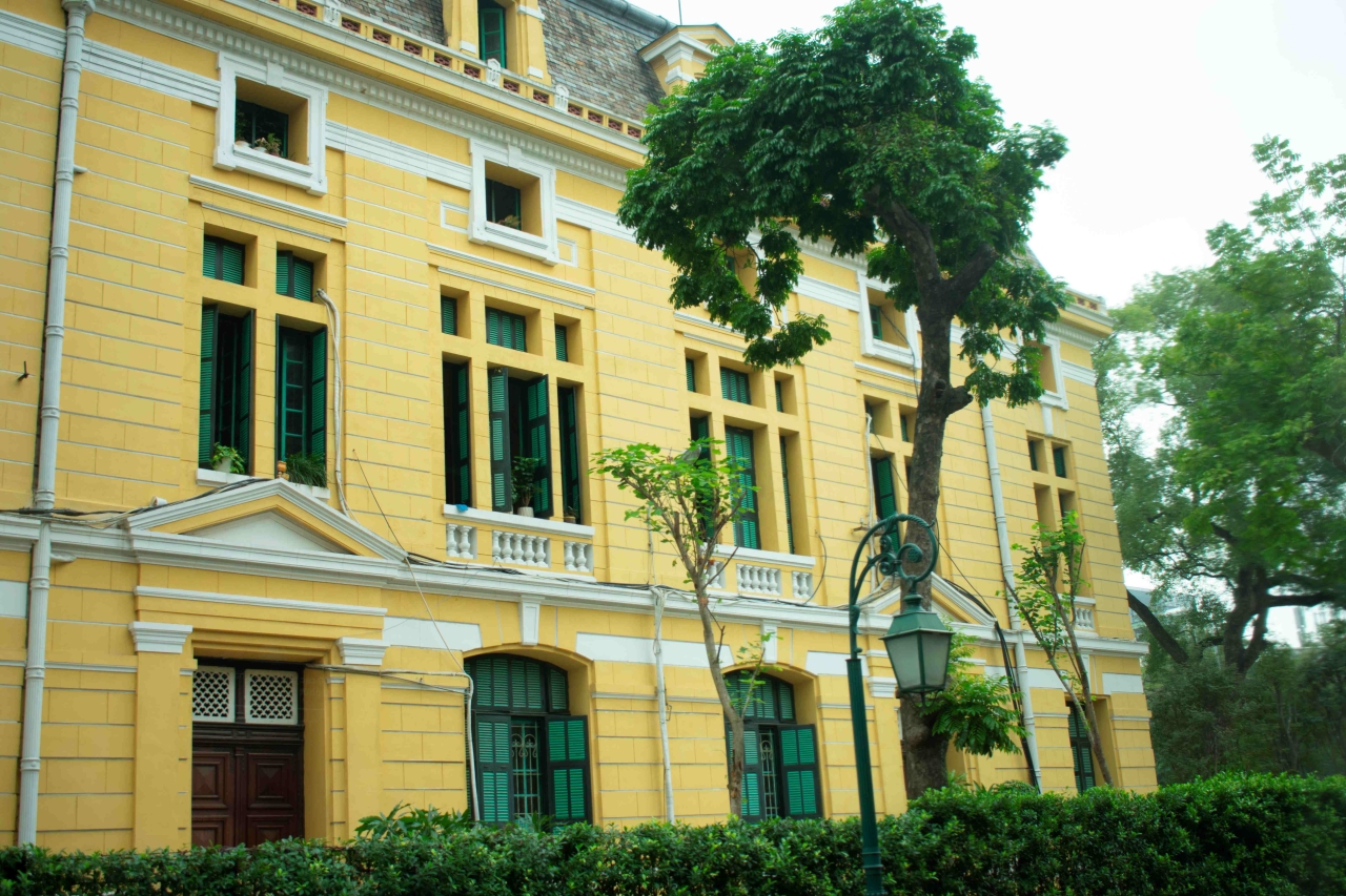 yellow building