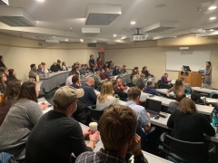 Image: Former Foreign Minister of Pakistan and Current Member of Pakistan's National Assembly, Hina Rabbani Khar, speaking with interested students