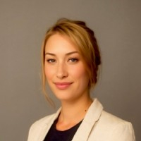 Elea Becker Lowe headshot