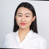Fiona Zhou headshot