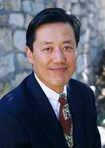 Yuwei Shi