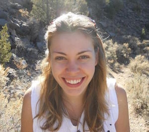 Photo of Laura Schroeder