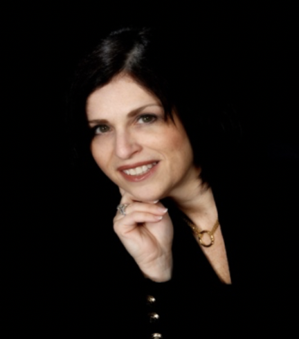 Photo of Nadine Vogel