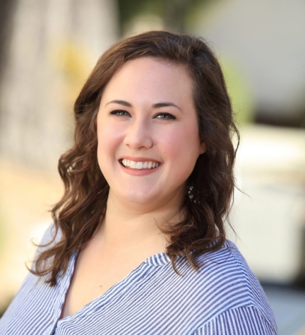 Headshot of Katie Aker
